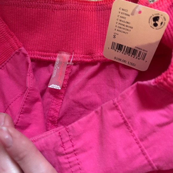 Free people Movement Memorize me workout khaki Bright Pink Cargo Pants wind - Picture 6 of 7